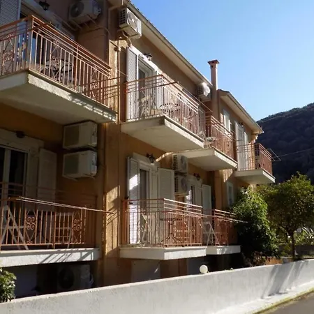 Afrodite 16 Spacious Apartment Appartamento Agia Efimia
